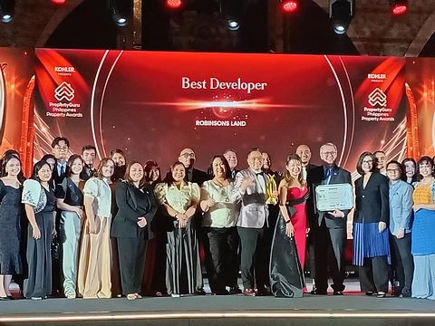 Robinsons Land Corp. executives and staff received the award for Philippines’ Best Developer of the Year from PropertyGuru on 6 September at Shangri-La The Fort, Taguig City.