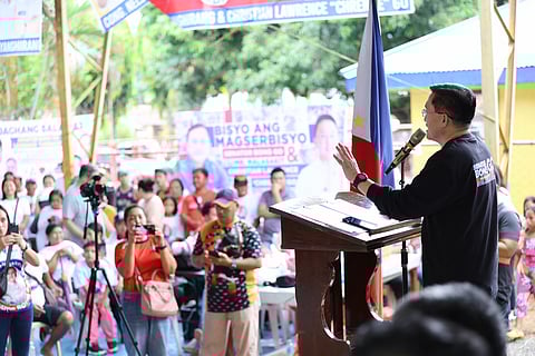 Senator Go assists thousands of Filipinos in Mati, Davao Oriental