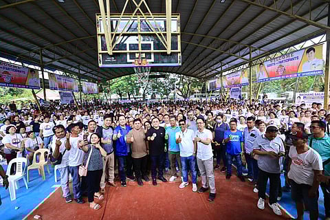 Senator Christopher “Bong” Go visited Barangay Sainz in Mati City, Davao Oriental