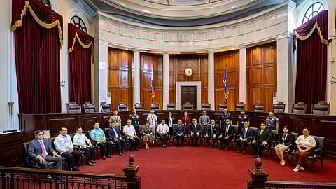 SC honors outstanding Pinoys