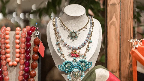 BEADED gold-layered necklace.