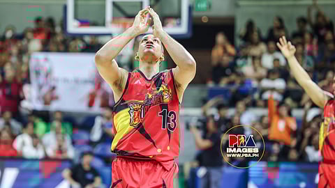 MARCIO Lassiter celebrates after formally breaking the PBA all-time three-point record during San Miguel Beer’s 131-82 win over Barangay Ginebra in the Governors’ Cup.