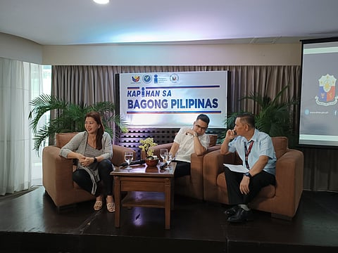 Department of Migrant Workers in Central Visayas (DMW-7) Regional Director Atty. Karl Arriola (center) discloses an intensified campaign against illegal recruitment. Also in the photo are PIA-7 Regional Director Fayette Rinen (left) and OWWA-7 Regional Director Reynaldo Jacalan (right).
