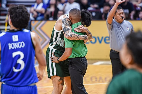 KEVIN Quiambao credits his strong performance to his solid relationship with La Salle coach Topex Robinson.