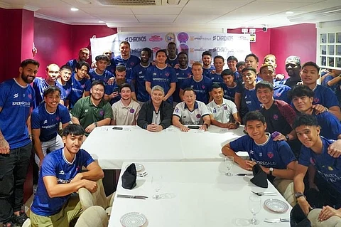 DAVAO Aguilas-University of Makati FC founder Jeff Cheng (middle) believes that his club has what it takes to conquer the Philippines Football League.