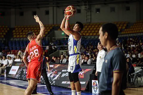 Aris Dionisio delivers big time for Magnolia, making nine-of-11 shots from downtown in their 110-94 win over Phoenix a few days ago in the PBA Governors’ Cup.