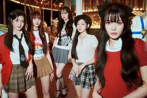 K-POP group Fifty Fifty.