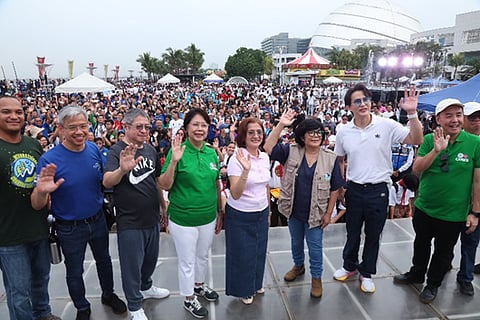 Department of Environment and Natural Resources (DENR) Secretary Maria Antonia Yulo Loyzaga led government partners, private sector partners, and volunteers of all ages on 21 September for the annual International Coastal Cleanup, the largest volunteer effort in the world devoted to cleaning the ocean and finding solutions to ocean pollution.