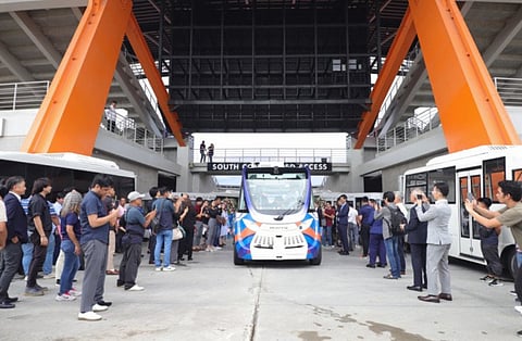 THE first autonomous bus is greeted with applause at the New Clark City Stadium.