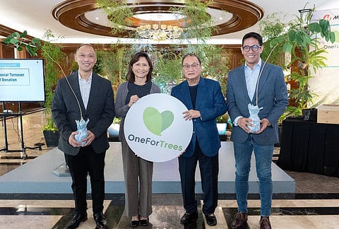 PRESERVING THE PLANET. Meralco Chairman and CEO Manuel V. Pangilinan (second from right) leads the acceptance of tree seedlings from Communications Electrical Equipment & Supply Co., Inc. (Celeasco) President Natalie Siy (second from left). The donated seedlings will form part of Meralco’s greening initiative under the One For Trees and PowerPlants environmental programs. Seen in the photo as well are One Meralco Foundation President Jeffrey O. Tarayao (left) and Meralco First Vice President and Chief Sustainability Officer Raymond B. Ravelo (right).