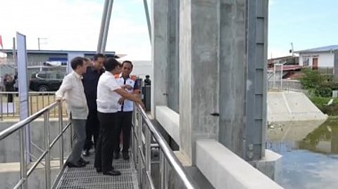 Marcos unveils flood solutions