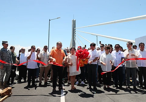 Building bridges President Ferdinand R. Marcos Jr., with First Lady Liza Marcos, leads the inauguration of the Panguil Bay Bridge Project, the longest water-spanning bridge in Mindanao connecting the Municipality of Tubod, Lanao del Norte and Tangub City, Misamis Occidental on Friday. Spanning 3.169 kilometers, the bridge will reduce land travel time from Ozamis/Tangub City in Misamis Occidental to Tubod, Lanao del Norte from two hours or more to a mere seven minutes. It links the coastal areas and facilitates the 24/7 mobility of people, goods and services, stimulating economic and tourism activities in Northern Mindanao.