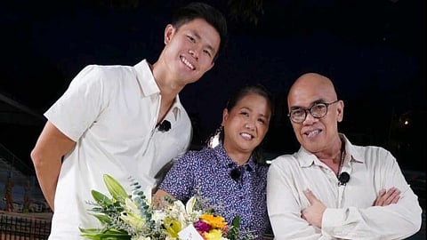 EJ and his mother Jeannette Uy with Boy Abunda.