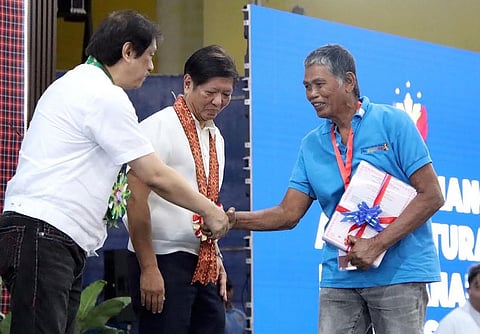 Tarlac ARBs benefit from condonation certificates