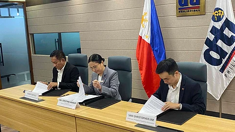 (From left) Small Business Corporation president Bobby Bastillo, Trade Acting Secretary Christina Roque and Sam Christopher Lim, chairperson of the PFA, signed the MoU on Tuesday at the DTI office in Makati City.