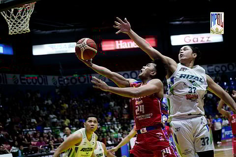 San Juan, Caloocan draw first blood
