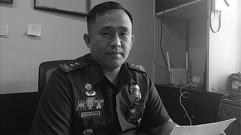Cogon police commander shot dead