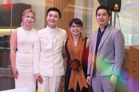 Urban Smiles Dental Clinic officially welcomes Carlos Edriel Yulo and Chloe Anjeleigh San Jose as brand ambassadors.