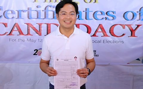 Former Cabinet secretary and Civil Service Commission chairman Karlo Nograles