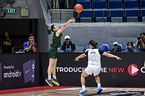 EJ Lopez lets it fly, knocking down 17 points laced with four three-pointers in the fourth quarter to lift the FEU Lady Tamaraws to a 67-64 win over the Adamson Lady Falcons in Season 87 of the UAAP women’s volleyball tournament.