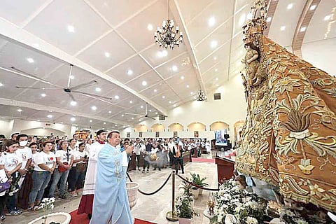 PHOTOGRAPHS COURTESY OF LA NAVAL FB PAGE