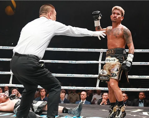 Johnriel Casimero scores a sensational first-round knockout of Saul Sanchez of the United States in their scheduled 10-round super-bantamweight match in Yokohama, Japan.