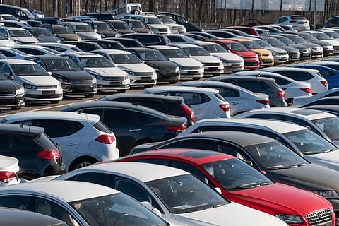 September auto sales flat