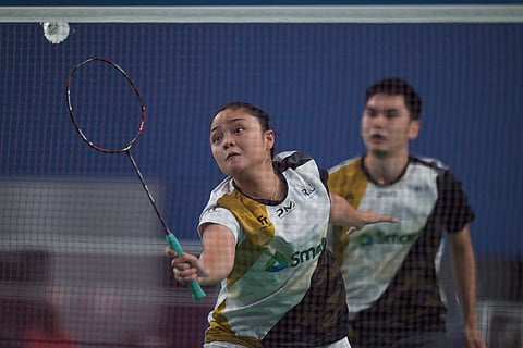The pair of Eleanor Christine Inlayo and Christian Bernardo bows to the New Zealand duo of Edward Lau and Shauna Li in the Roketto Sydney International in Australia.