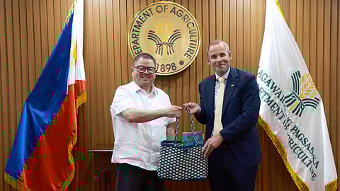 During his courtesy call on Agriculture Secretary Francisco P. Tiu Laurel Jr., Norwegian Ambassador Christian Halaas Lyster emphasized Norway’s goal of increasing trading activity with the Philippines under the European Free Trade Association, which allows for duty-free trade in a wide range of products, including fish and provides preferential treatment for investments.