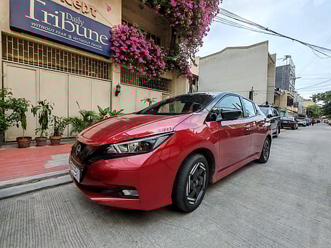 Nissan Leaf packs a sporty look.