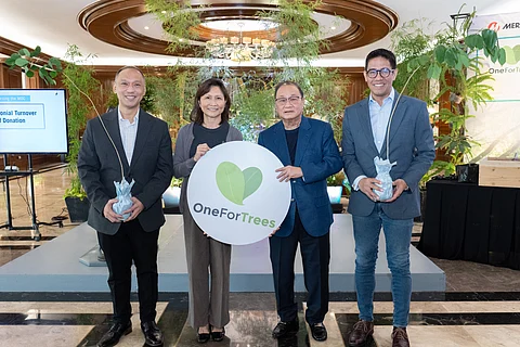 PRESERVING THE PLANET. Meralco chairman and CEO Manuel V. Pangilinan (second from right) leads the acceptance of tree seedlings from Communications Electrical Equipment & Supply Co., Inc. (Celeasco) president Natalie G. Siy. The donated seedlings will form part of Meralco’s greening initiative under the One For Trees and PowerPlants environmental programs. With them are One Meralco Foundation president Jeffrey O. Tarayao (left) and Meralco first vice president and chief sustainability officer Raymond B. Ravelo (right).