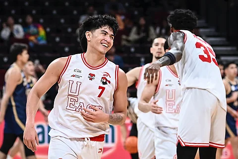 Warriors crush Bulldogs