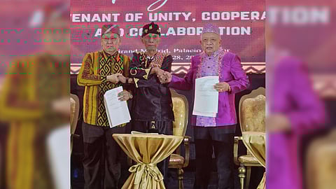 Covenant HRH Sultan Macapado M. Benito Sr. representing the Sultanate of Maguindanaw (right), HRH Sultan Phugdalun Kiram Il representing the Sultanate of Sulu and North Borneo (left) and His Majesty Rajahbuayan Sansaluna A. Pinagayao Dimasangkay II representing the Rajahnate of Buayan sa Buayan (center) sign a covenant of unity, collaboration and cooperation on 28 October, reaffirming their commitment to unity and cultural preservation.