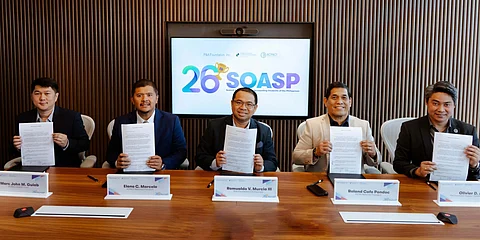 Officials show the signed MoA for the 26th SOASP (from left): Marc John M. Guiab, ACPACI SOASP chair; Elano C. Marcelo, ACPACI national president; Romualdo V. Murcia III, P&A Foundation chairperson, chairman and managing partner; Roland C. Pondoc, PICPA national president, and P&A Foundation trustee, SOASP project coordinator and P&A Grant Thornton’s vice chairman and deputy managing partner Atty. Olivier D. Aznar.