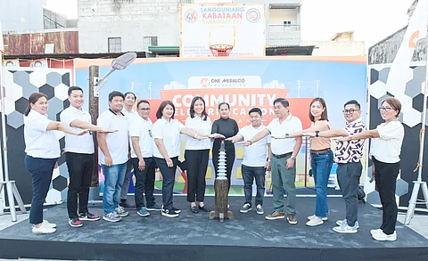 BRIGHTER HOMES IN CAMARIN, CALOOCAN. One Meralco Foundation (OMF) lights up 98 homes in Camarin, Caloocan through its Household Electrification Program. Leading the program are (L-R) OMF Program Manager Michael J. Del Rosario, Meralco Novaliches-Camarin Business Center headed by Ma. Corazon L. Pilapil, Meralco Home & MicroBiz North Business Area Head Margarita B. David, Caloocan City Mayor Dale “Along” R. Malapitan, Caloocan City 1st District Rep. Oscar “Oca” G. Malapitan, Caloocan City Vice Mayor Katrina Teh-Limsico, Caloocan City District 1 Councilor Vincent Ryan “Enteng” R. Malapitan, and Barangay 177 Chairwoman Donna De Gana Jarito.