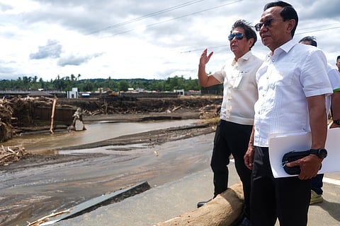 President Ferdinand "Bongbong" Marcos Jr. inspects Bayuyungan Bridge at the Municipality of Laurel, Batangas on Monday, 04 November 2024.
The bridge collapsed during the onslaught of Severe Tropical Storm Kristine.