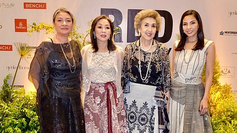 Artefino Ladies Susie Quiros, Cedie Lopez Vargas, Maritess Pineda (in Jorel Espina), and Marimel Francisco at the Red Charity Gala