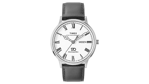 Timex is making history once again by launching a special edition of its iconic $1 watch. Available for just $1 (P50), the limited-edition timepiece will be sold exclusively on Level 2 Main Mall at the SM Mall of Asia on 16 November.