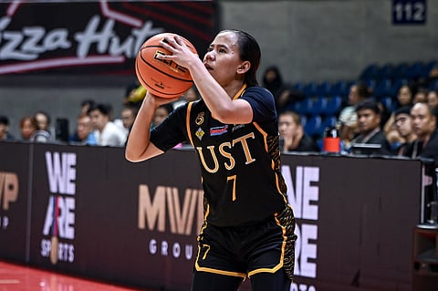 Tavky Tacatac delivers an all-around performance to lift the UST Growling Tigresses to an 84-62 win over the UE Lady Warriors in Season 87 UAAP women’s basketball tournament on Saturday.