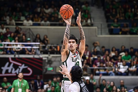 La Salle takes top spot with ninth straight win