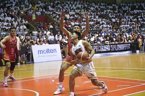 LJ Gonzales and the Quezon Huskers refuse to quit until sealing a 65-64 win over the Batangas Tanduay Rum Masters in Game 2 of the South Division best-of-three finals of the MPBL Sixth Season.