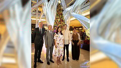Gregory Hawkins, chief operating officer of Solaire Resort North; Donato Almeda, vice chairman for Construction and Regulatory Affairs of Bloomberry Resort Corporation; Quezon City Mayor Joy Belmonte; Congressman Arjo Atayde and assistant vice president of PAGCOR-GLDD Vina Oca.
