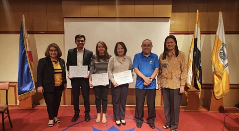(From left) Dr. Natalia Dimaano, Ronald Gatchalian, Kristine Romallosa-Dean, Ana Conjares, Dr. Carlo Arcilla and Dr. Vizconde.