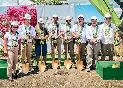 Pueblo de Oro Cebu assistant manager Abegail Claros, Cyberage Construction chairperson and chief executive officer Engr. Ernest Brian Uy, City Councilor of Carcar City Harold Nacua, Pueblo de Oro president and chief operating officer Prim Nolido, Pueblo de Oro Cebu assistant vice president Benjamin Roleda, Yuson Construction owner Darwin Yuson, Yuson Construction Project Engineer Jude Revann Singson, and ILMI project manager Charlie Sumalpong.