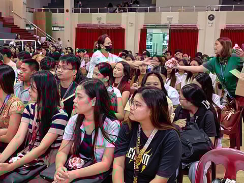 Senator "Bong" Go supports CHED scholars in Bulacan