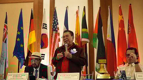 Giving his word Luis ‘Manong Chavit’ Singson talks about his decision to run for a Senate seat, vowing to make a real and lasting difference in the lives of Filipinos, during his address at the Rotary Club of Manila on Thursday at the Manila Polo Club.