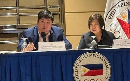 Philippine Olympic Committee election committee chairperson lawyer Teodoro Alejandro Kalaw IV (left) with Philippine Sports Commissioner Olivia Coo