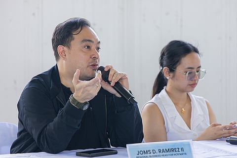 JOMS Ramirez II, the regional business head for Maya in Metro Manila; and SB Corporation public relations officer Jaynie Pajarillaga, actively engage attendees of the Asian Innovation Forum last Friday in Taytay, Rizal.