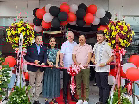 In photo are Karl Magsuci, MG Philippines, VP Operations; Irene Montemayor, president, Antara Ventures Inc;. Raymond Pratte, executive director, Antara Ventures Inc.; Lipa City Mayor Eric Africa and Tomas Lorenzo, executive director, Antara Ventures Inc.