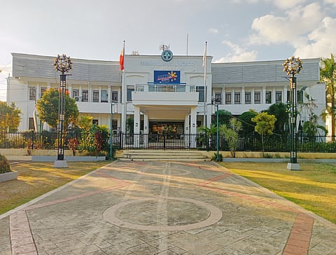 Sto. Tomas LGU officials face graft raps